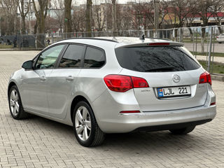 Opel Astra foto 3