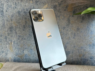 iPhone 11 Pro 64 gb foto 2