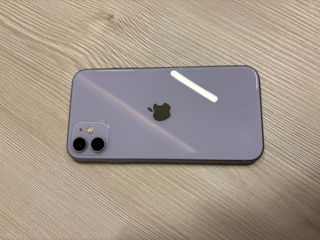 Vând iPhone 11 purple 64gb
