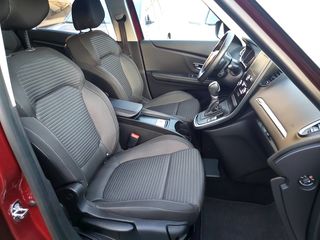 Renault Grand Scenic foto 11