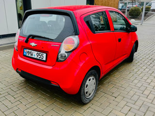 Chevrolet Spark foto 2