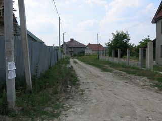 Cricova, str. Igor Vieru (suburbia apropiată a Chișinăului). Se vinde casă nefinisată (conform docum foto 10