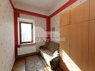 Apartament cu 4 camere, Centru, 135 mp, 75000 €! foto 4