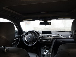 BMW 3 Series foto 7