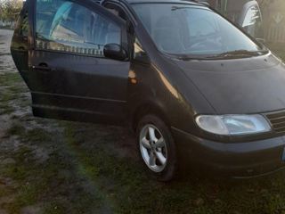 Volkswagen Sharan foto 10