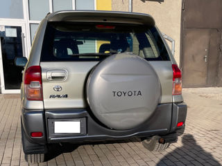 Toyota Rav 4 foto 2