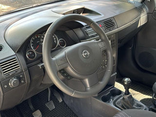 Opel Meriva foto 4