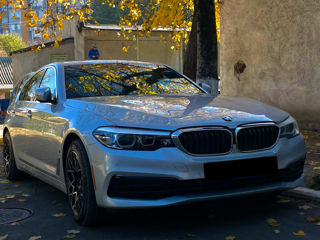 BMW 5 Series foto 2