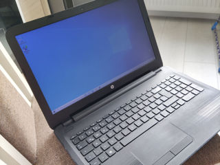 Vind Laptop HP lucrează 100% bateria tine 8 ore intens este și blocu foto 1