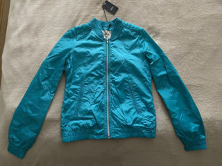 Куртка-ветровка, размер XS-S foto 1