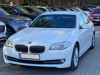 BMW 5 Series foto 3