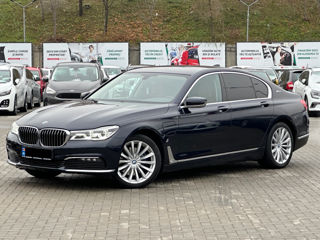 BMW 7 Series foto 3