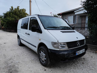 Mercedes Vito foto 2