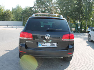 Volkswagen Touareg foto 5