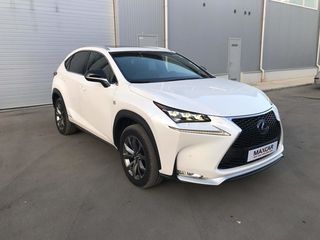 Lexus NX Series foto 2