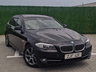 BMW 5 Series foto 2