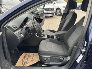 Volkswagen Passat foto 6