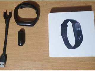 Часы Mi Band 2