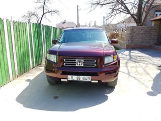 Honda Ridgeline foto 1