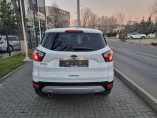 Ford Kuga foto 6