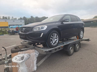 Volvo XC60 foto 1