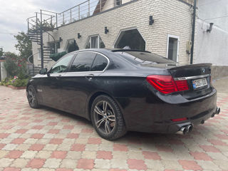 BMW 7 Series foto 9