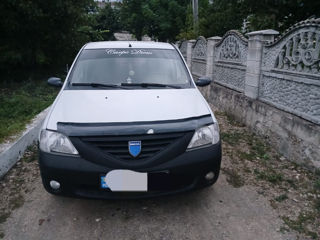 Dacia Logan foto 2