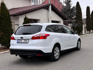 Ford Focus foto 4