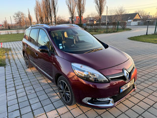 Renault Grand Scenic foto 2