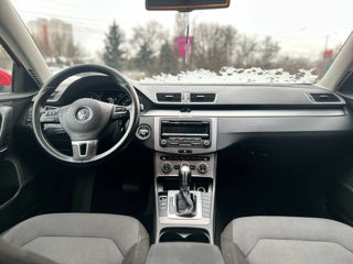 Volkswagen Passat foto 2