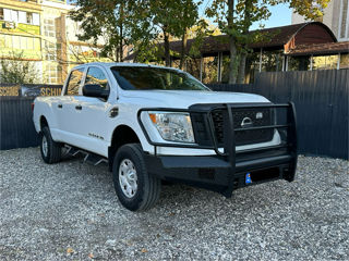 Nissan Titan foto 3