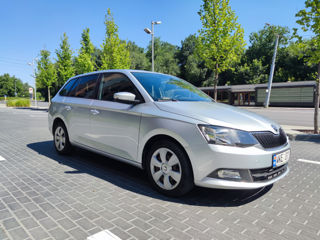 Skoda Fabia foto 2