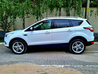 Ford Kuga foto 7