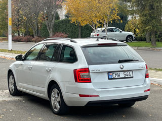 Skoda Octavia foto 6