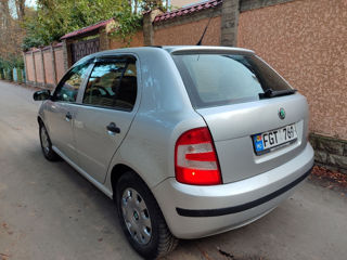 Skoda Fabia foto 2