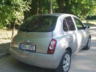 Nissan Micra foto 3