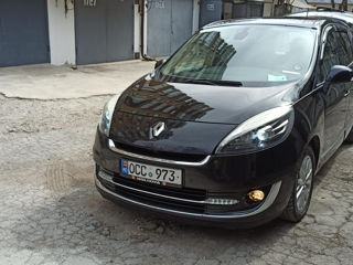 Renault Grand Scenic foto 3