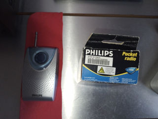 Винтажный портативный карманный радиоприёмник PHILIPS AE 1506 foto 9