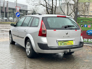 Renault Megane foto 4