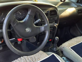 Nissan Primera foto 4