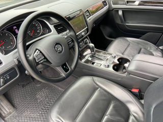 Volkswagen Touareg foto 9