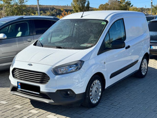 Ford Transit Courier foto 4