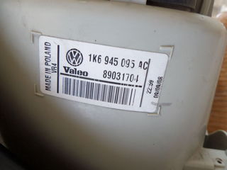 Lampa stop Dreapta, Volkswagen Golf 5,originala,cod 1K6 945 095 AC foto 4