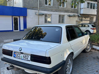 BMW 3 Series foto 3