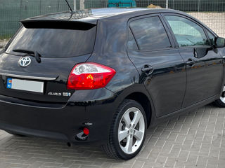 Toyota Auris foto 4