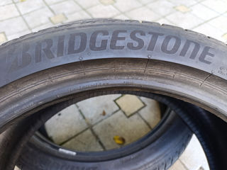 245 40 19, 2022 Bridgestone vara 90% foto 3