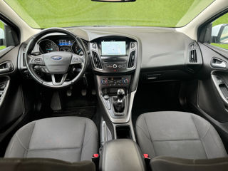 Ford Focus foto 9