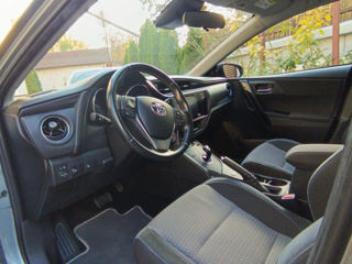 Toyota Auris foto 8