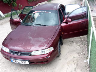 Mazda 626 foto 2