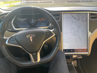 Tesla Model S foto 7